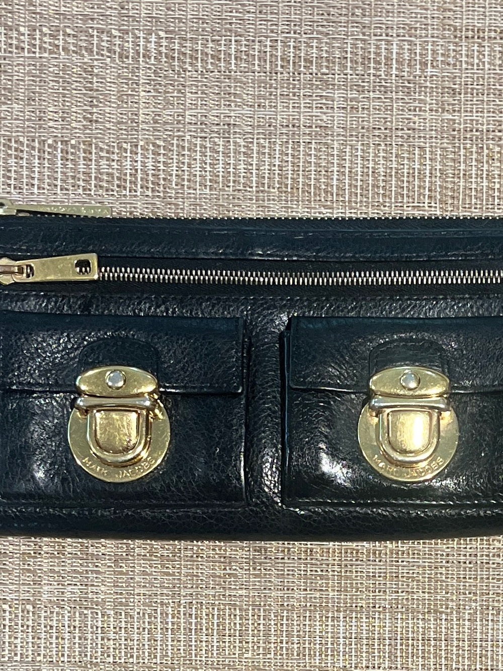 Vintage Marc Jacobs Black Leather Double Turnlock Zip Wallet Gold Hardware Y2K